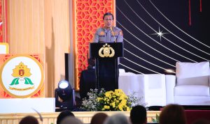 aae2444e-b5b7-4cef-8aef-779535789b68